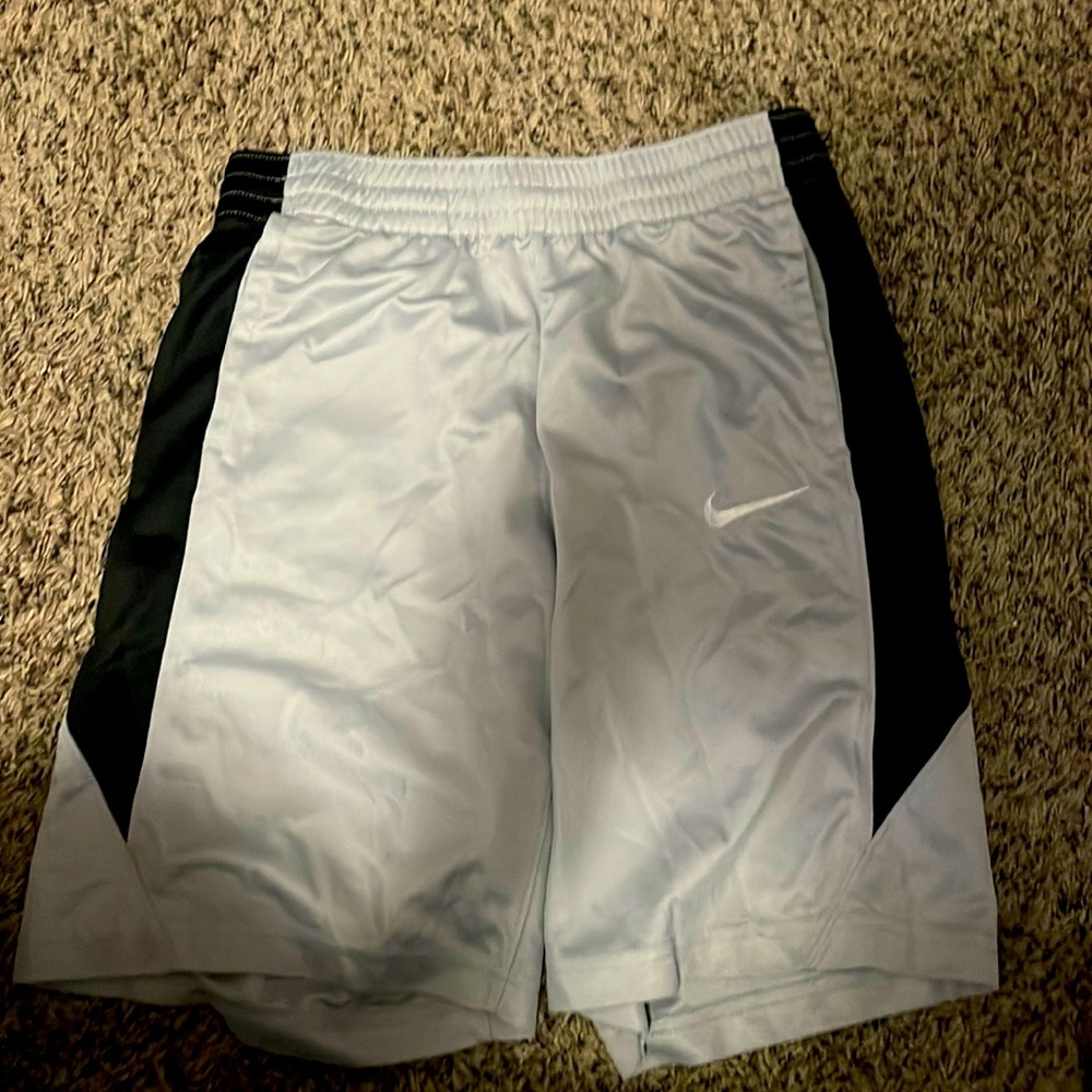 Grey and black boys Nike basketball shorts -size Large
